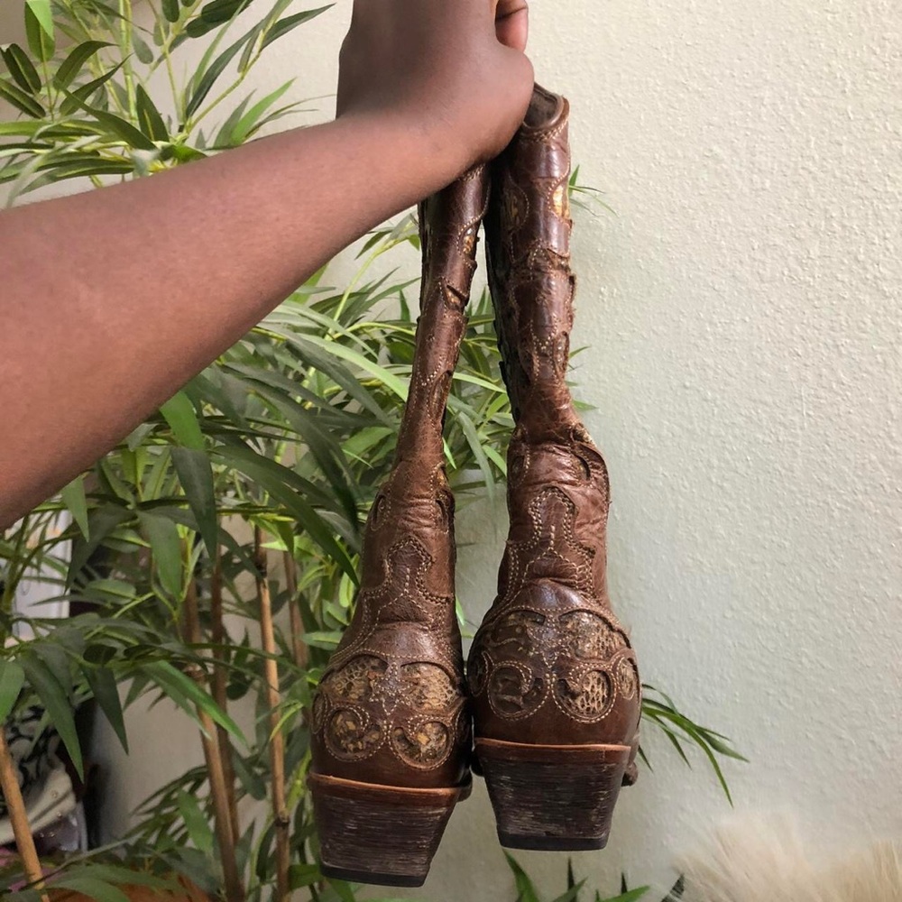Twisted X Steppin’out Chocolate Brown Python Inla… - image 3